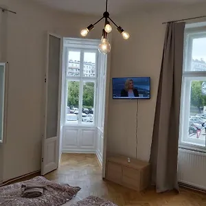  Apartament Lovely New 2 Bedroom Near Hannovamarkt