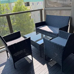  Apartament New, Quiet Flat Next To U1, Vic, Shopping Mall,...